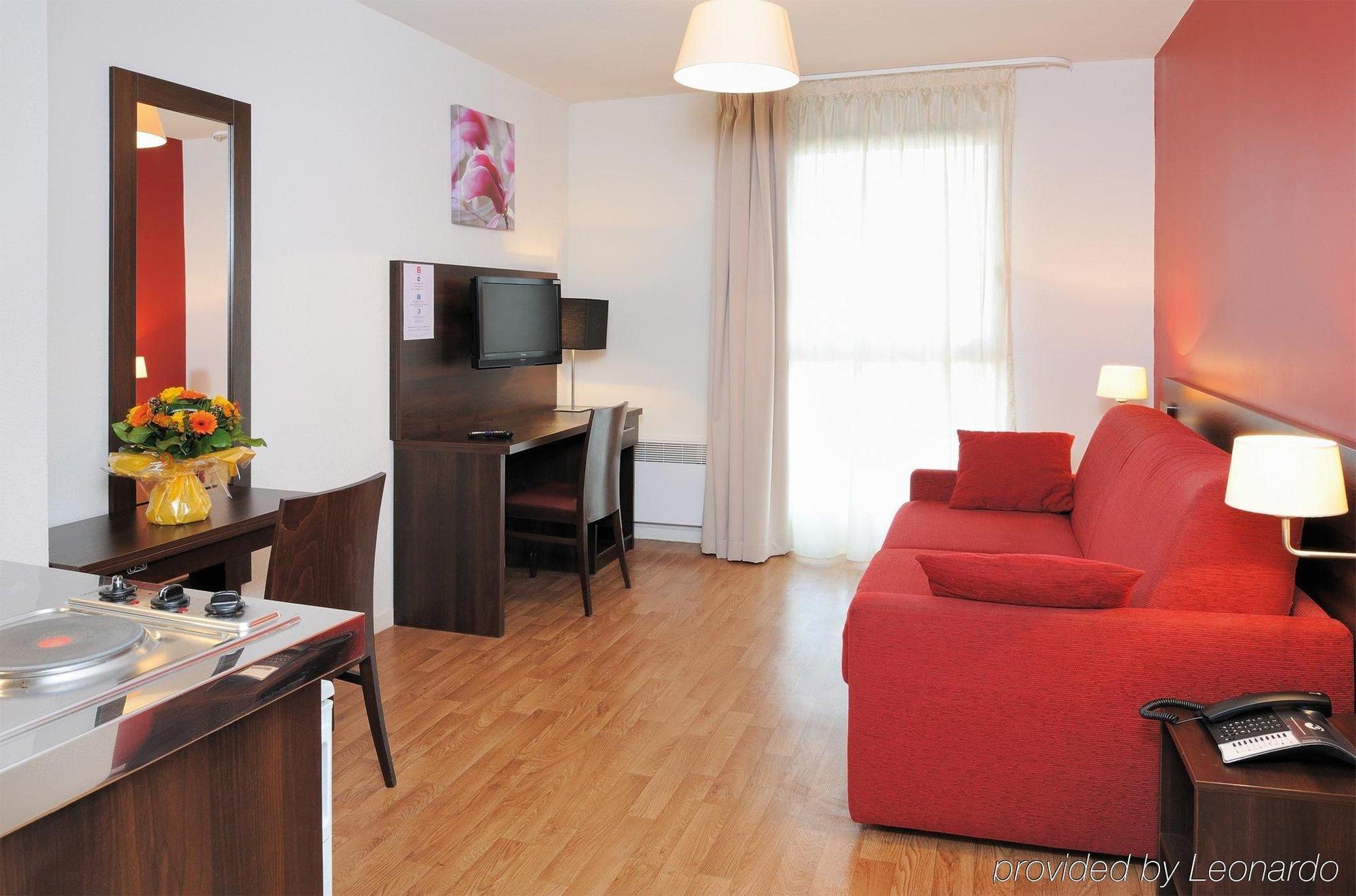 Aparthotel Sejours & Affaires Paris-Malakoff Zimmer foto